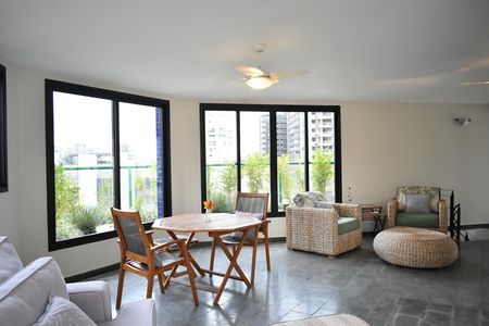 Apartamento para alugar com 280m², 4 quartos e 3 vagasCobertura