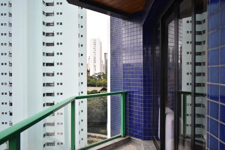 Apartamento para alugar com 280m², 4 quartos e 3 vagasSacada
