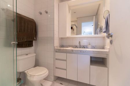 Apartamento para alugar com 45m², 1 quarto e 1 vaga Apartamento para alugar com 45m², 1 quarto e 1 vagaBanheiro