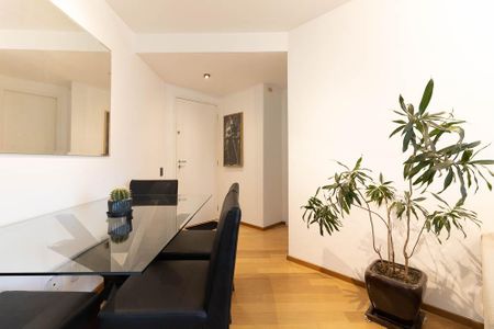 Sala de apartamento para alugar com 1 quarto, 45m² em Aclimação, São Paulo