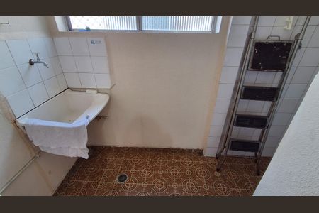 Apartamento à venda com 60m², 2 quartos e 1 vagaÁrea de Serviço