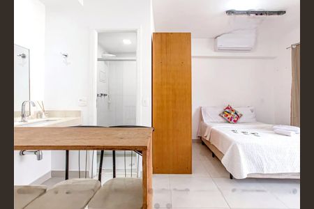 Studio de kitnet/studio para alugar com 1 quarto, 45m² em Consolação, São Paulo