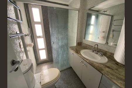 Apartamento para alugar com 110m², 3 quartos e 1 vagaBanheiro da Suíte