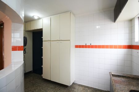 Apartamento à venda com 82m², 2 quartos e 1 vagaCozinha