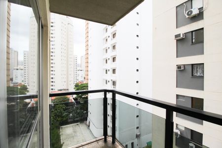 Varanda de apartamento para alugar com 2 quartos, 82m² em Vila Nova Conceição, São Paulo