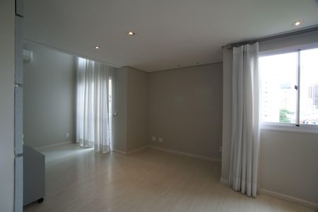 Apartamento para alugar com 65m², 1 quarto e 2 vagasSuíte
