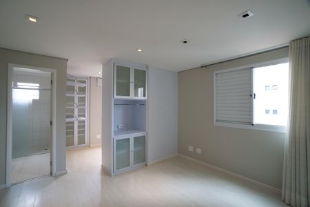 Apartamento para alugar com 65m², 1 quarto e 2 vagasSuíte