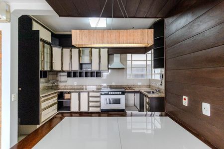 Cozinha de apartamento para alugar com 3 quartos, 126m² em Campos Elíseos, São Paulo