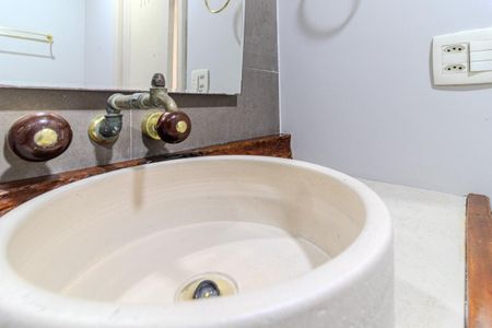 Apartamento para alugar com 126m², 3 quartos e 1 vagaBanheiro Social