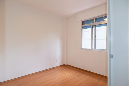 Apartamento à venda com 110m², 3 quartos e 1 vagaQuarto 2
