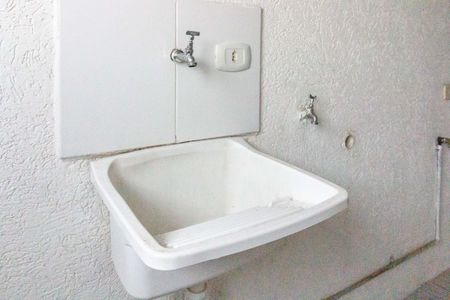 Apartamento para alugar com 55m², 2 quartos e 1 vagaCozinha e Área de Serviço