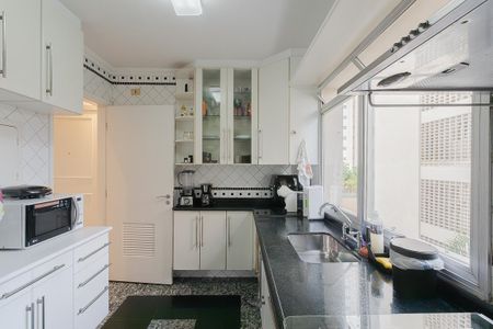 Apartamento para alugar com 87m², 2 quartos e 2 vagas Apartamento para alugar com 87m², 2 quartos e 2 vagasCozinha