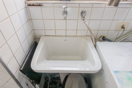 Área de Serviço de apartamento para alugar com 2 quartos, 87m² em Pinheiros, São Paulo