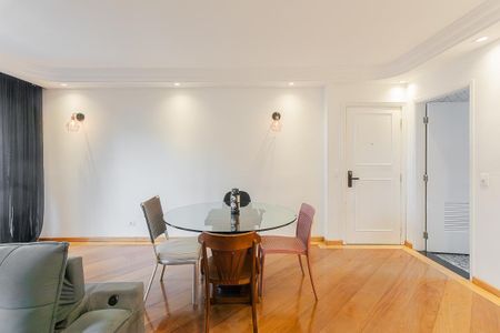 Apartamento para alugar com 87m², 2 quartos e 2 vagas Apartamento para alugar com 87m², 2 quartos e 2 vagasSala