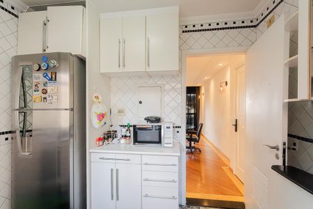 Cozinha de apartamento para alugar com 2 quartos, 87m² em Pinheiros, São Paulo
