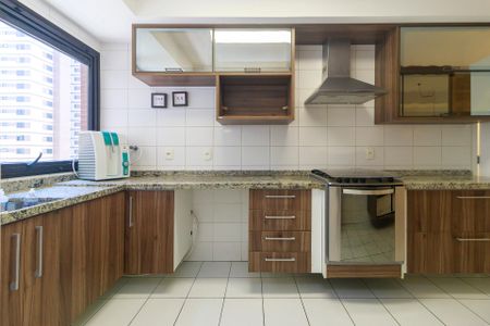 Apartamento para alugar com 210m², 3 quartos e 4 vagasCozinha