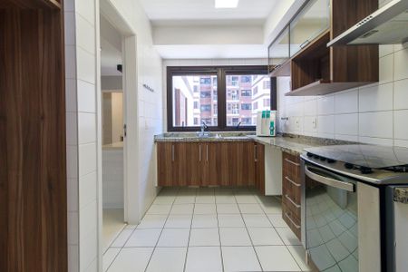 Apartamento para alugar com 210m², 3 quartos e 4 vagasCozinha