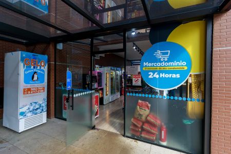 Apartamento para alugar com 210m², 3 quartos e 4 vagasMini Mercado