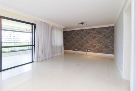 Apartamento para alugar com 210m², 3 quartos e 4 vagasSala