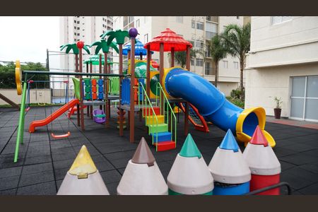 Apartamento para alugar com 54m², 2 quartos e 1 vagaÁrea comum - Playground