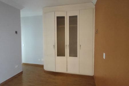 Apartamento à venda com 300m², 4 quartos e 2 vagas Apartamento à venda com 300m², 4 quartos e 2 vagasSuíte 2