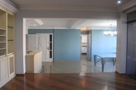 Apartamento à venda com 300m², 4 quartos e 2 vagasSala