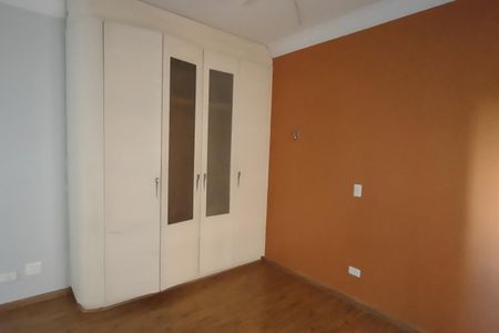 Apartamento à venda com 300m², 4 quartos e 2 vagas Apartamento à venda com 300m², 4 quartos e 2 vagasSuíte 2