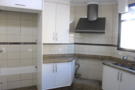 Cozinha de apartamento para alugar com 4 quartos, 300m² em Santa Paula, São Caetano do Sul