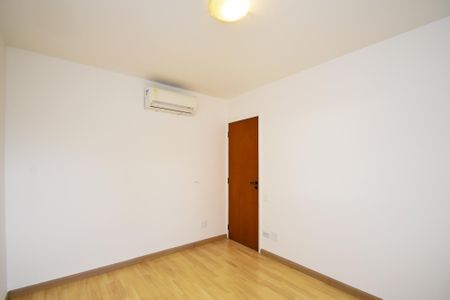 Apartamento para alugar com 70m², 3 quartos e 1 vagaQuarto 2