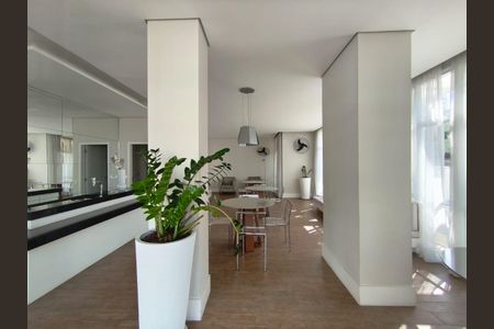 Apartamento à venda com 66m², 2 quartos e 2 vagas Apartamento à venda com 66m², 2 quartos e 2 vagasÁrea comum