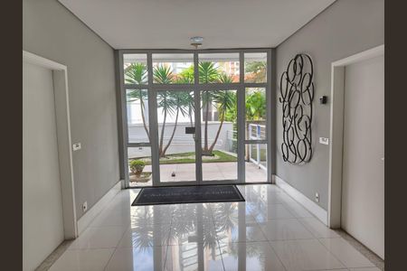 Apartamento à venda com 66m², 2 quartos e 2 vagas Apartamento à venda com 66m², 2 quartos e 2 vagasHall