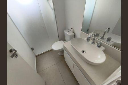 Apartamento à venda com 66m², 2 quartos e 2 vagas Apartamento à venda com 66m², 2 quartos e 2 vagasBanheiro Social