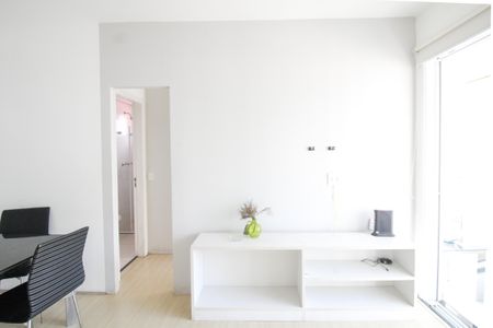 Sala  de kitnet/studio à venda com 1 quarto, 40m² em Vila Regente Feijó, São Paulo