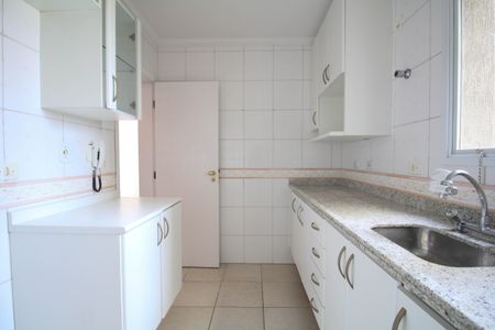 Apartamento à venda com 100m², 3 quartos e sem vaga Apartamento à venda com 100m², 3 quartos e sem vagaCozinha