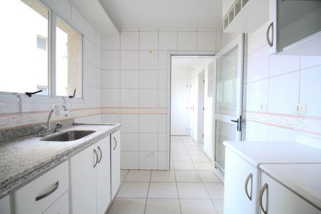 Apartamento à venda com 100m², 3 quartos e sem vaga Apartamento à venda com 100m², 3 quartos e sem vagaCozinha