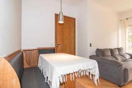 Apartamento para alugar com 68m², 2 quartos e 1 vagaSala