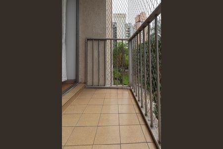 Apartamento para alugar com 68m², 2 quartos e 1 vagaSacada