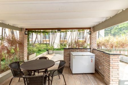 Apartamento para alugar com 68m², 2 quartos e 1 vagaÁrea comum - Churrasqueira