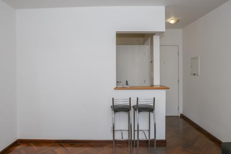 Apartamento para alugar com 67m², 1 quarto e 1 vagaSala