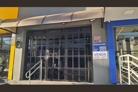 Apartamento para alugar com 60m², 2 quartos e 1 vaga Apartamento para alugar com 60m², 2 quartos e 1 vagaFachada