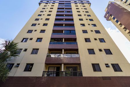 Apartamento à venda com 92m², 2 quartos e 2 vagas Apartamento à venda com 92m², 2 quartos e 2 vagasFachada