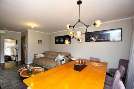 Apartamento à venda com 120m², 3 quartos e 1 vaga Apartamento à venda com 120m², 3 quartos e 1 vagaSala de jantar