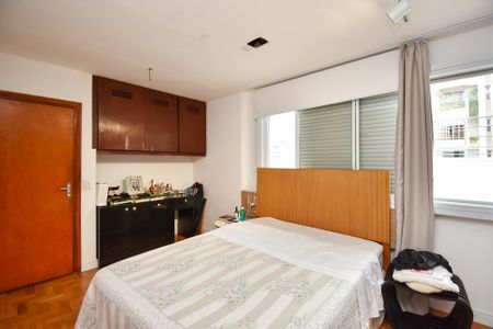 Apartamento à venda com 120m², 3 quartos e 1 vaga Apartamento à venda com 120m², 3 quartos e 1 vagaSuíte
