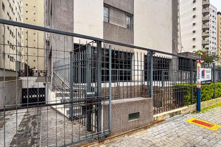 Apartamento à venda com 120m², 3 quartos e 1 vaga Apartamento à venda com 120m², 3 quartos e 1 vagaFachada
