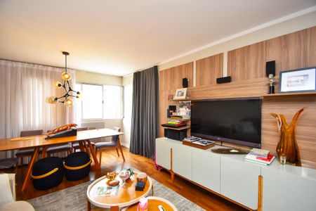 Sala de estar de apartamento à venda com 3 quartos, 120m² em Jardim Paulista, São Paulo