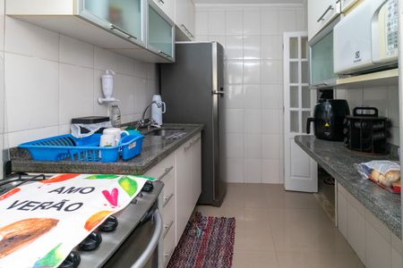 Apartamento à venda com 60m², 2 quartos e 1 vaga Apartamento à venda com 60m², 2 quartos e 1 vagaCozinha