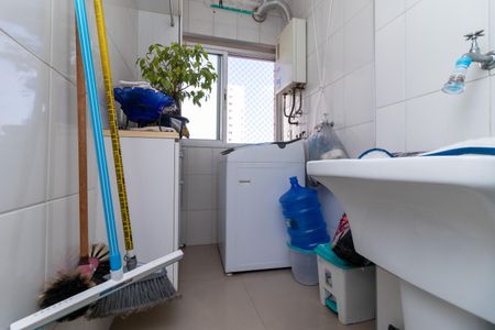 Apartamento à venda com 60m², 2 quartos e 1 vaga Apartamento à venda com 60m², 2 quartos e 1 vagaÁrea de Serviço