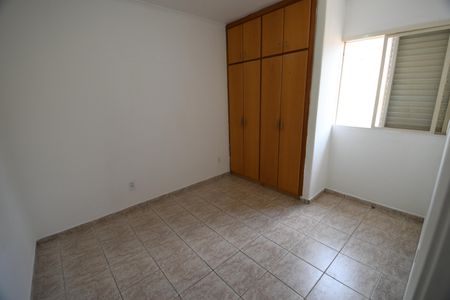 Apartamento à venda com 72m², 3 quartos e 1 vagaQuarto 2