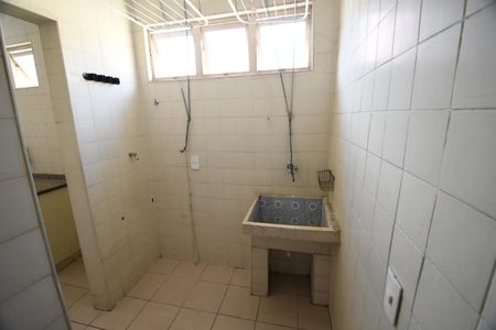 Apartamento à venda com 72m², 3 quartos e 1 vagaÁrea de Serviço