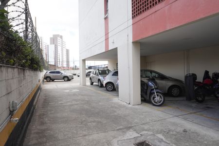 Estacionamento Descoberto de kitnet/studio para alugar com 1 quarto, 33m² em Campos Elíseos, São Paulo